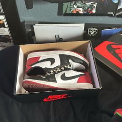 Jordan 1 Low Black Toe