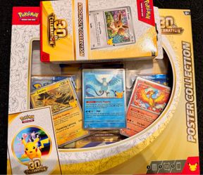 Pokémon TCG 30th Celebration Poster Collection Box
