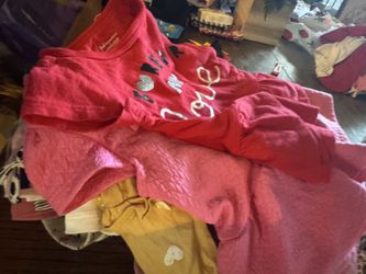 Baby girl newborn  to 3/6 60 pieces
