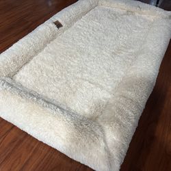 Huge, new white dog pillow 6feet by 3 feet paid $199 asking $100