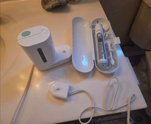 Philips sonicare bundle toothbrush