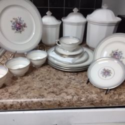 Vintage Fine China Lamberton Ivory