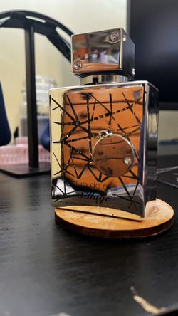 Club De Nuit Sillage