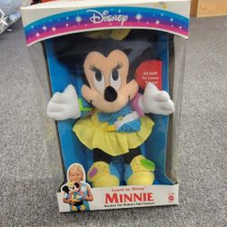 Vintage Disney Minnie Mouse "Learn To Dress" Plush Mattel New in Box