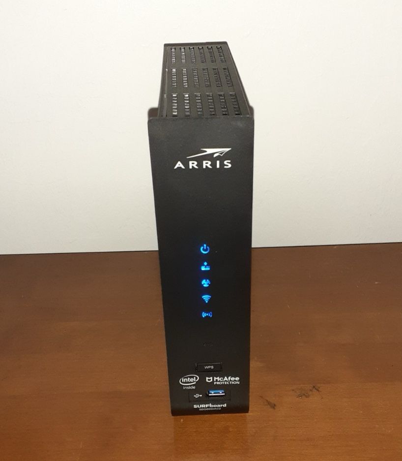 ARRIS Surfboard SBG6950AC2-RB DOCSIS 3.0 Cable Modem & AC1900 Wi-Fi Router