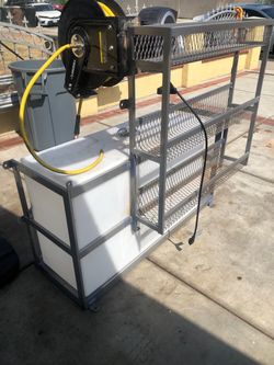 Tank to wash cars
