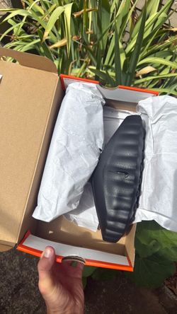 Nike mind slide 001 black on black