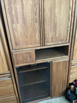 Oak Cabinet With Glass Door