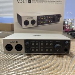 Universal Audio- Volt 4