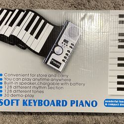Brand New Soft Keyboard Piano – Never Used!