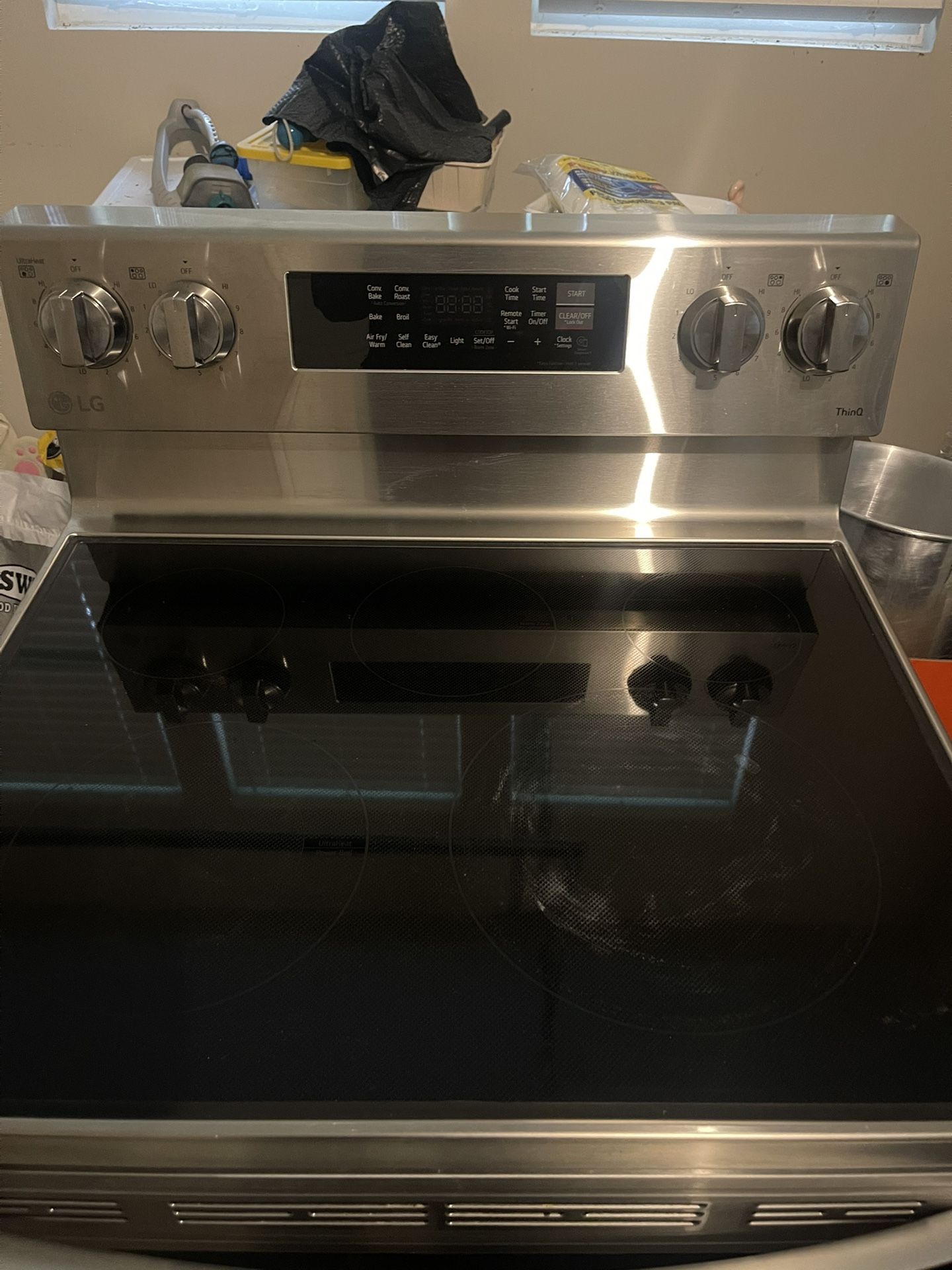 LG Electric Range