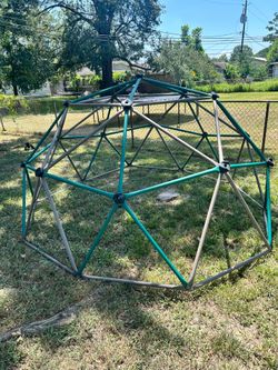 Outdoor Kids Geodesic Dome Climber