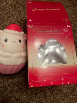 Squishy Christmas Cat