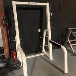 Quantum Squat Rack 
