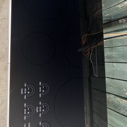 WOLF  36” Electric Smooth-Top Model CR36E