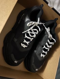 Balenciaga triple s