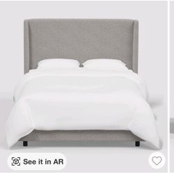 Grey Boucle Queen Upholstered Bed Frame 