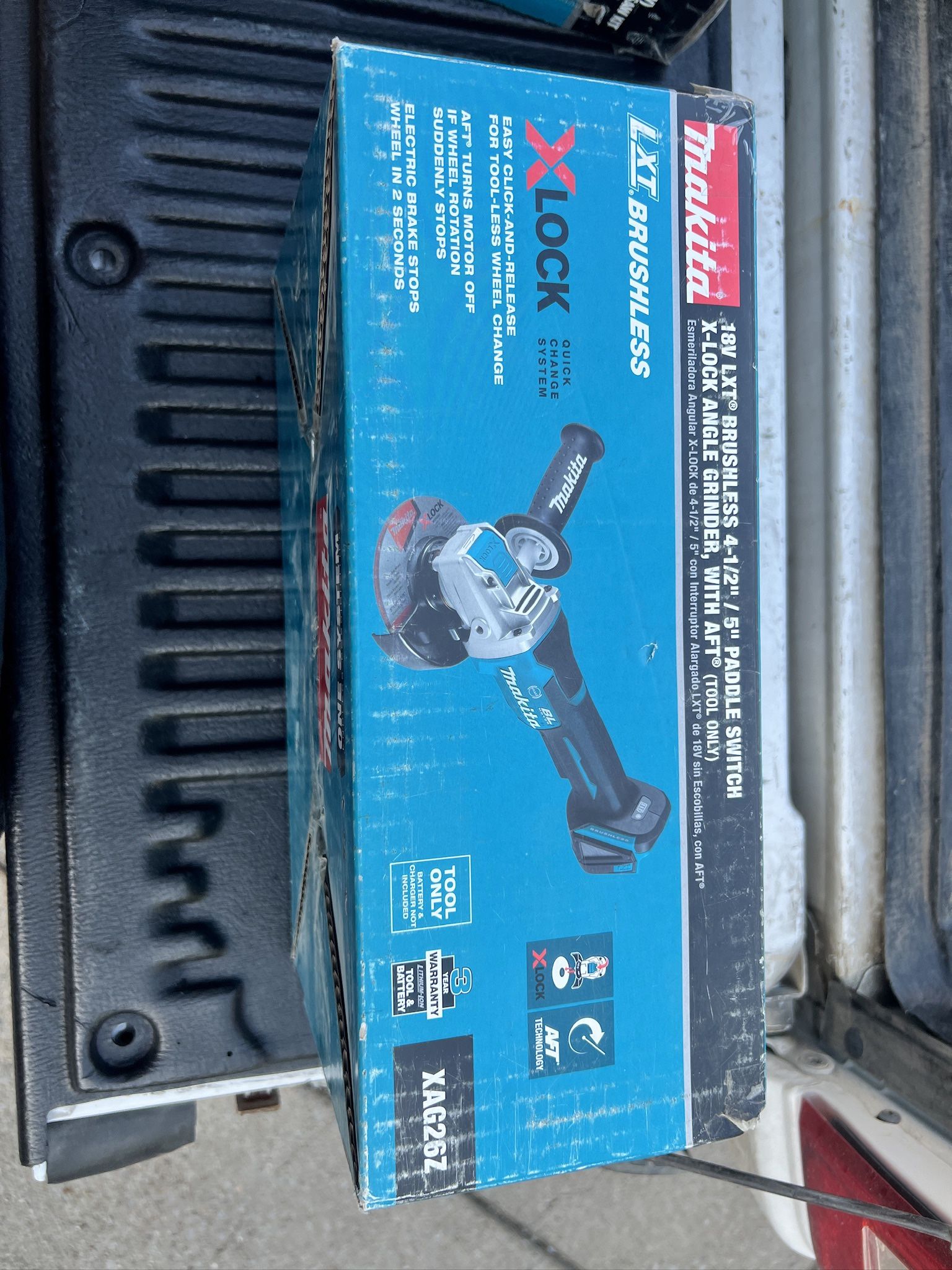 BRAND NEW Makita 18V LXT Cordless Brushless Angle Grinder with paddle switch and X-LOCK system!