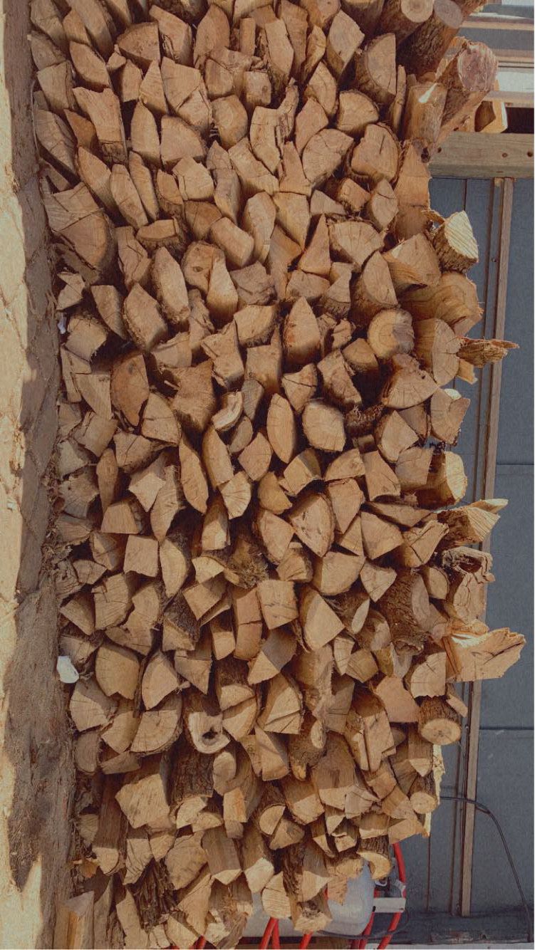 Seasoned Split White Oak Firewood