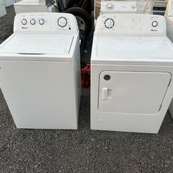 Amana Washer And Dryer Gas In Great Working Condition 