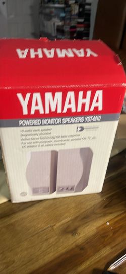 Yamaha powered monitor speakers yst-m10