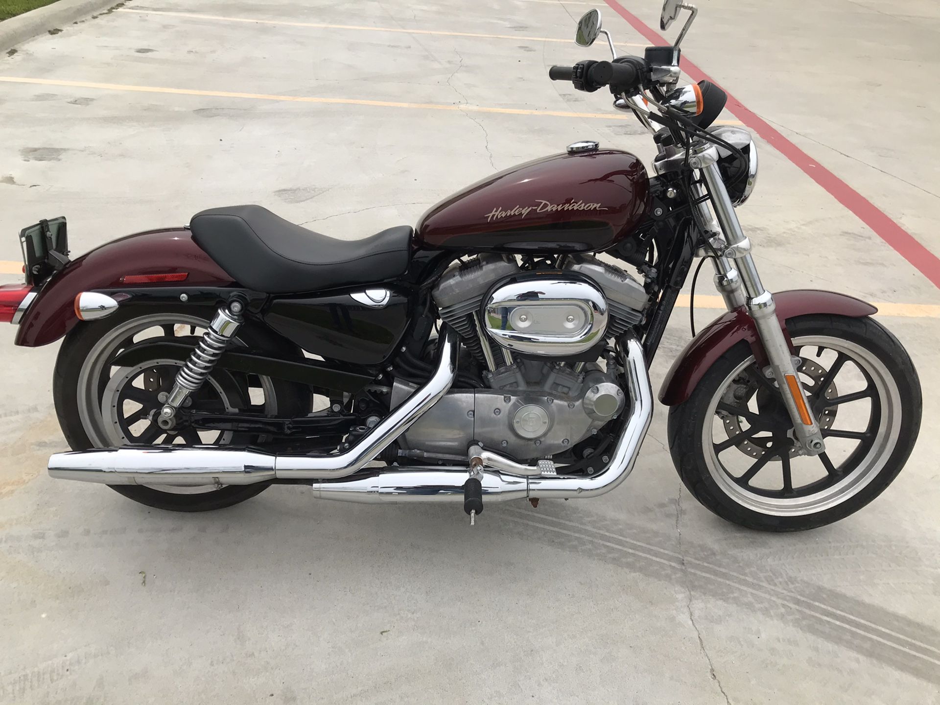 Harley Davidson 883