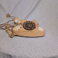 Dail-up  Phone Vintage 
