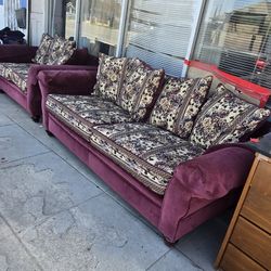 Super Comfee Sofas Set