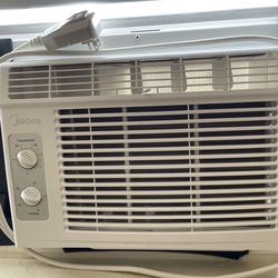 3 Air Conditioning Units