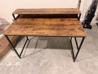 Computer desk