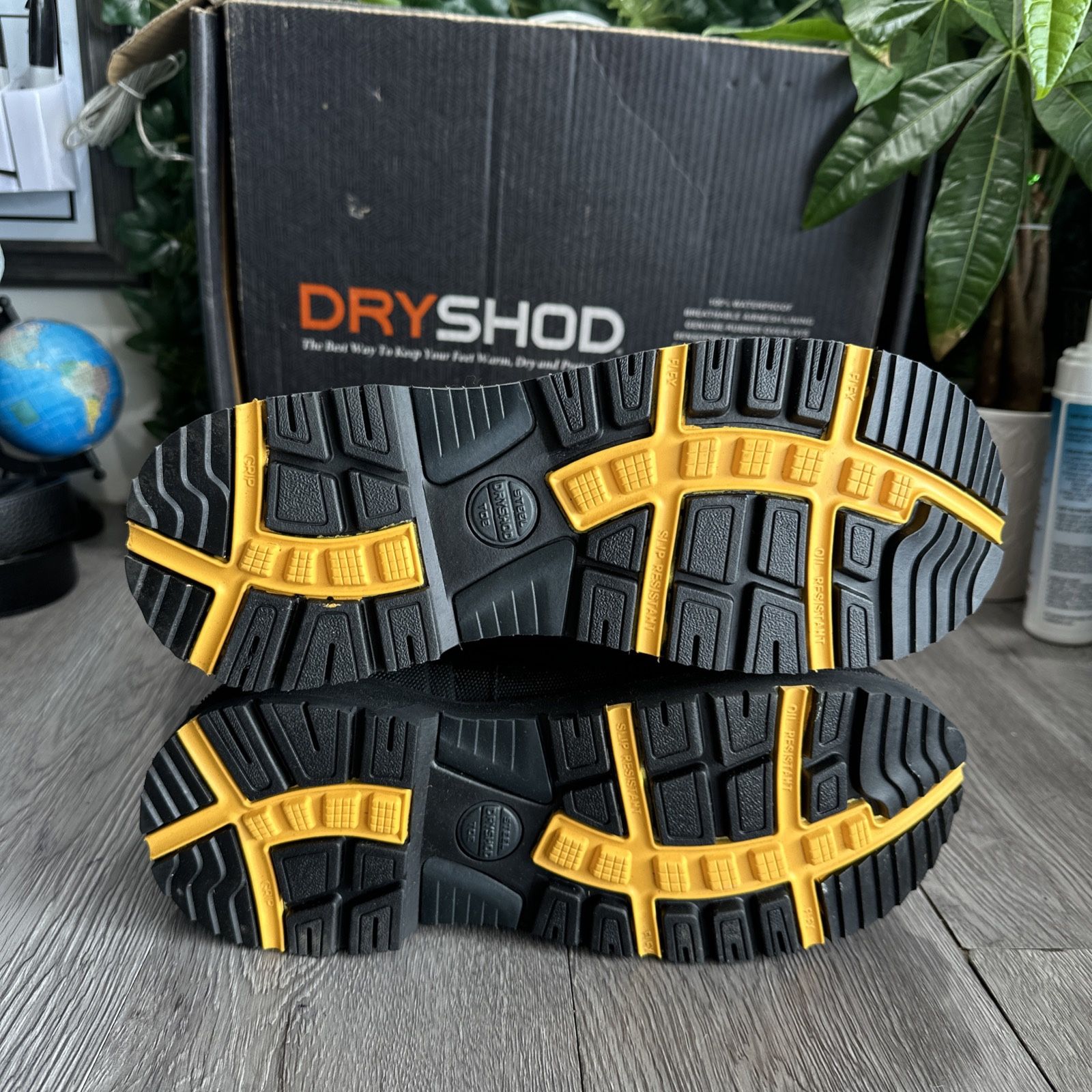 Dryshod Steel Toe MAX Extreme Conditions Sz 8/8.5 Boot STM  display picture 3