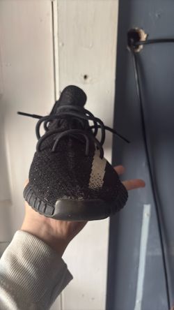 Yeezy 350 oreo