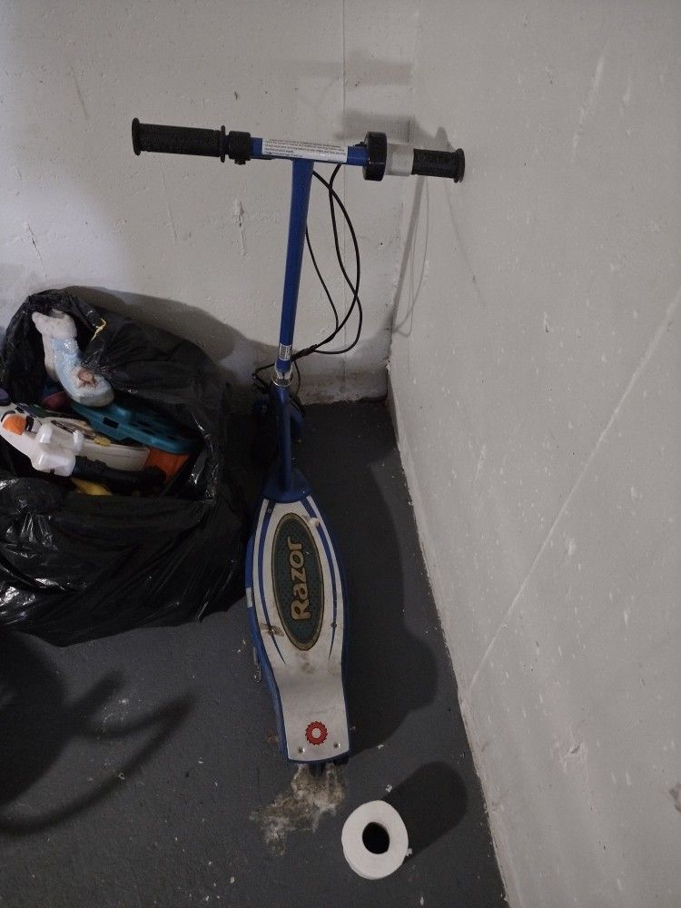 Razor Electric Scooter