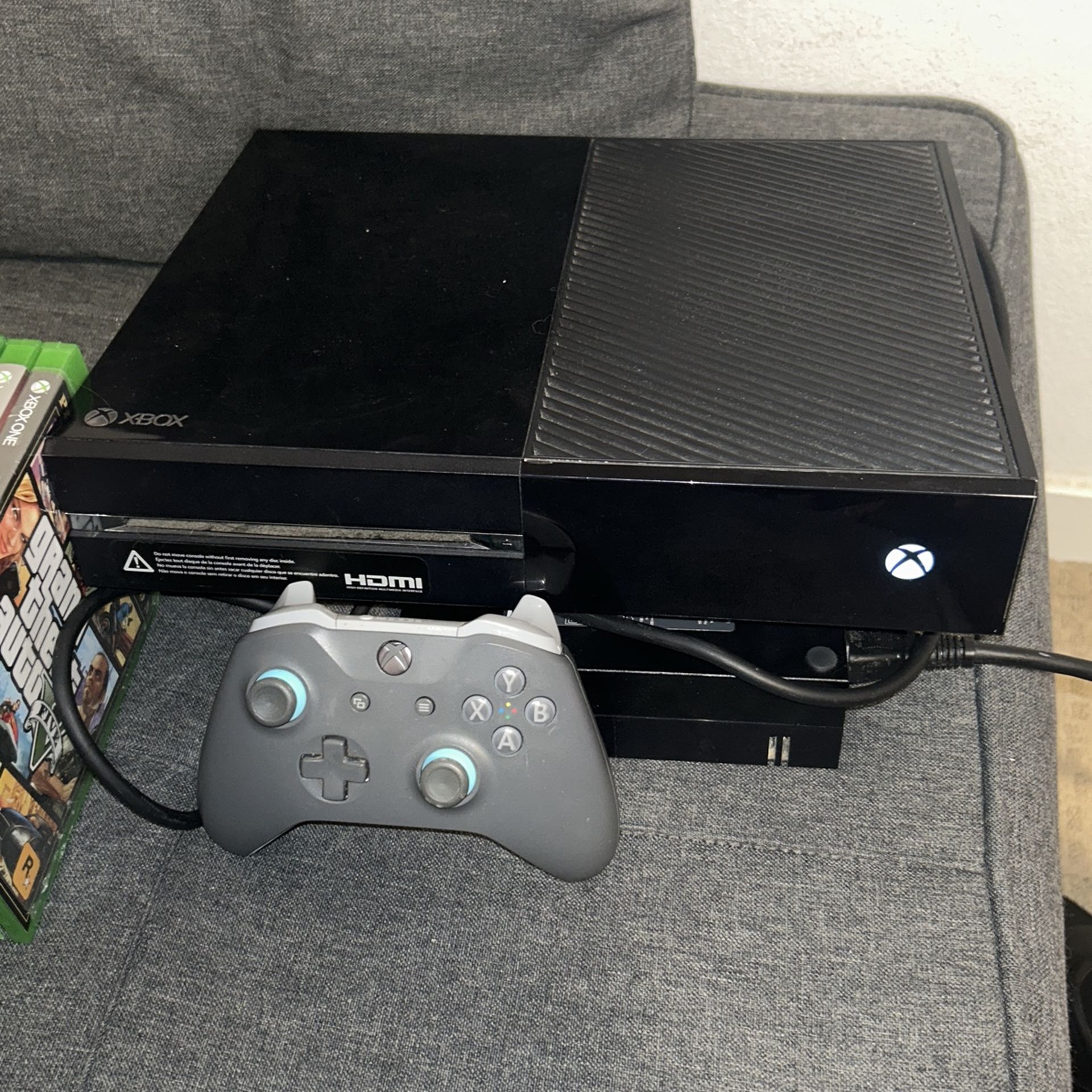 Xbox One /w 14 Games