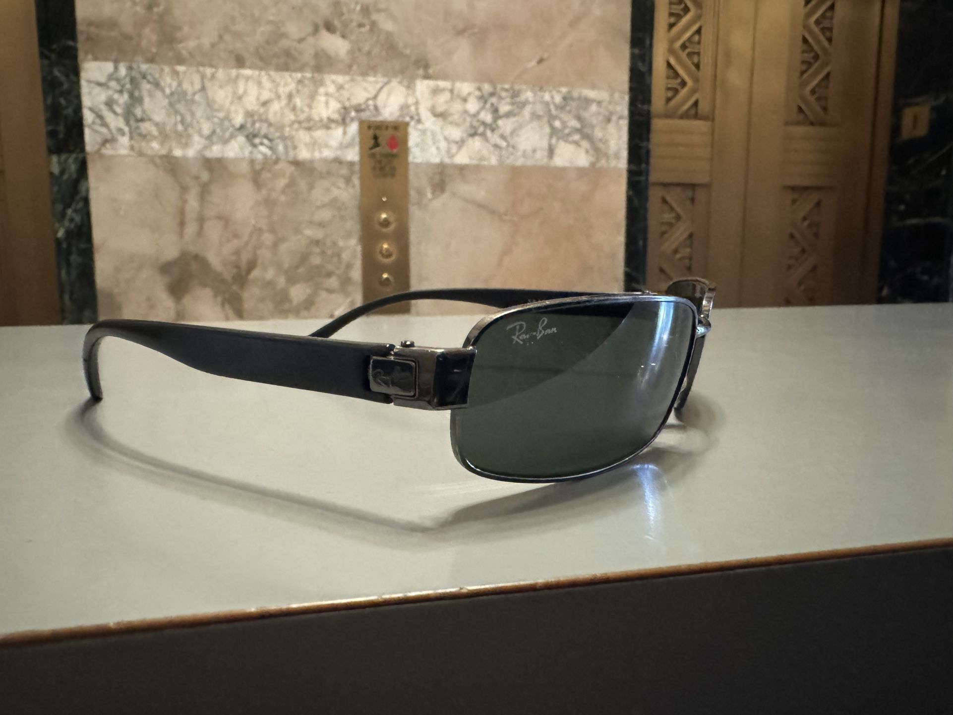 Ray-Ban Sunglasses RB 3256