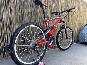 Full Carbon GT Marathon Expert for Sale in Santa Ana, CA - OfferUp