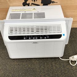 Haier ESAQ406TZQ1 6,200 BTU Ultra Quiet Window Air Conditioner