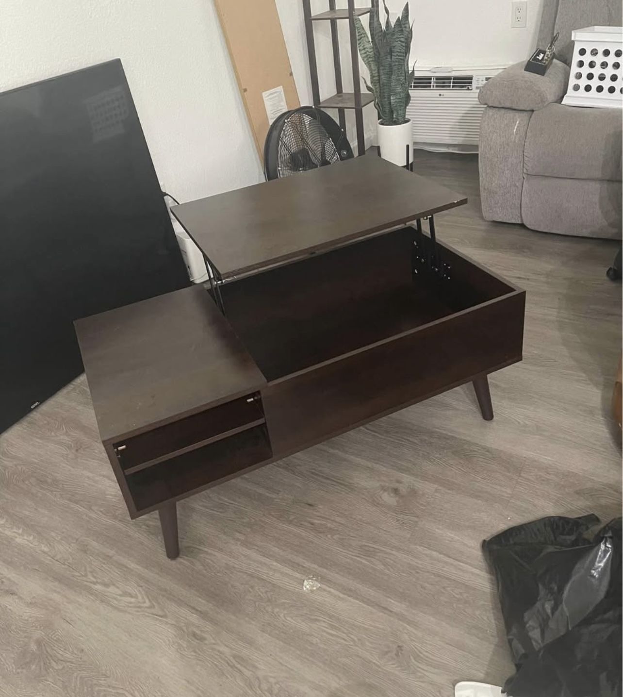 Lift Coffee Table