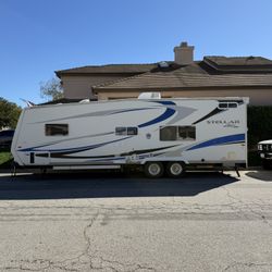 2011 Eclipse Stellar Toy Hauler