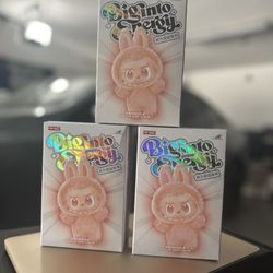 LABUBU Big into Energy (ONE BOX LEFT)