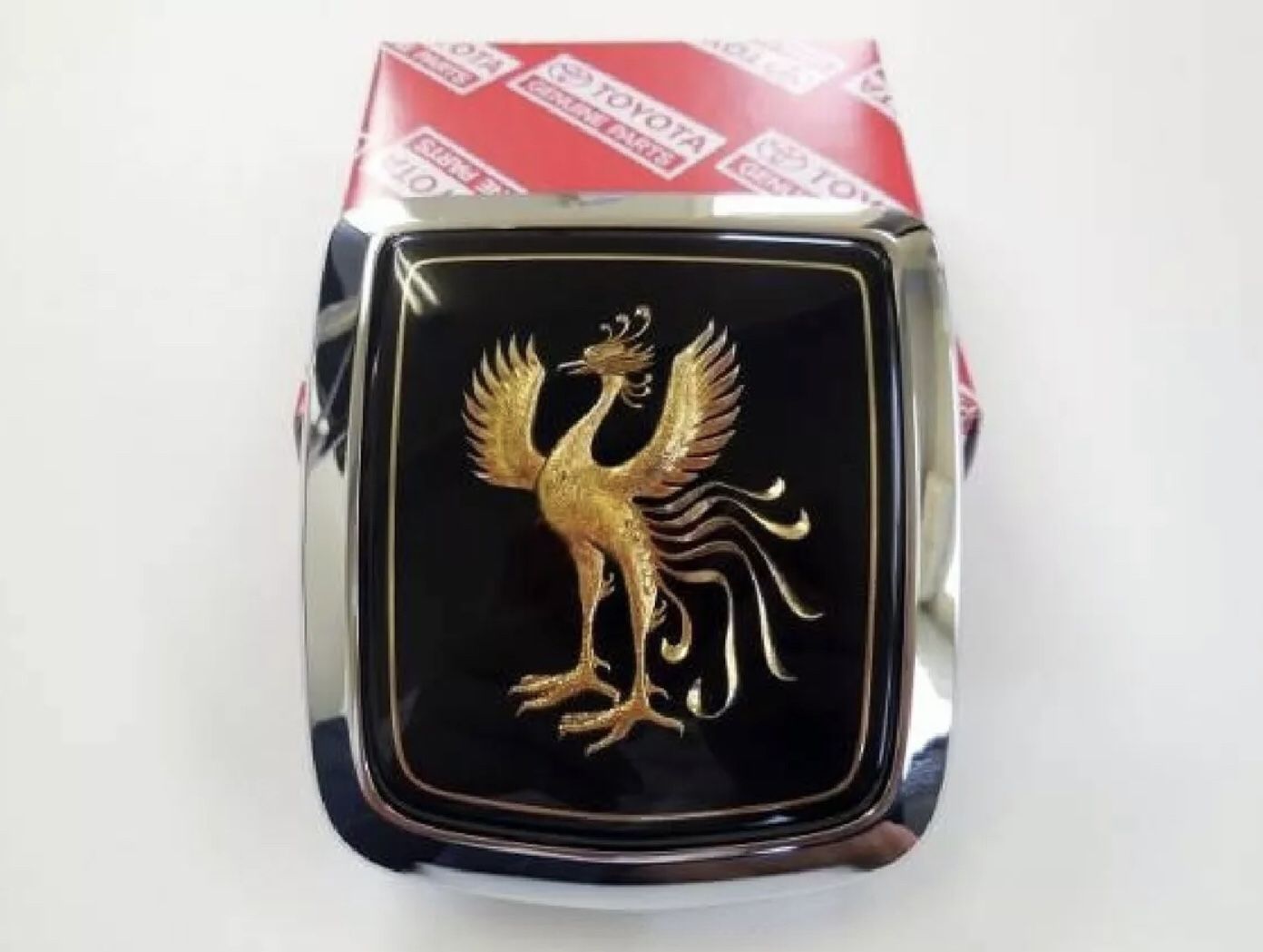 GZG50 series Century model Toyota genuine grill emblem Black phoenix