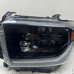 2019 2020 2021 Toyota Tundra LED Reflector Left Driver Headlight OEM 81150-0C211