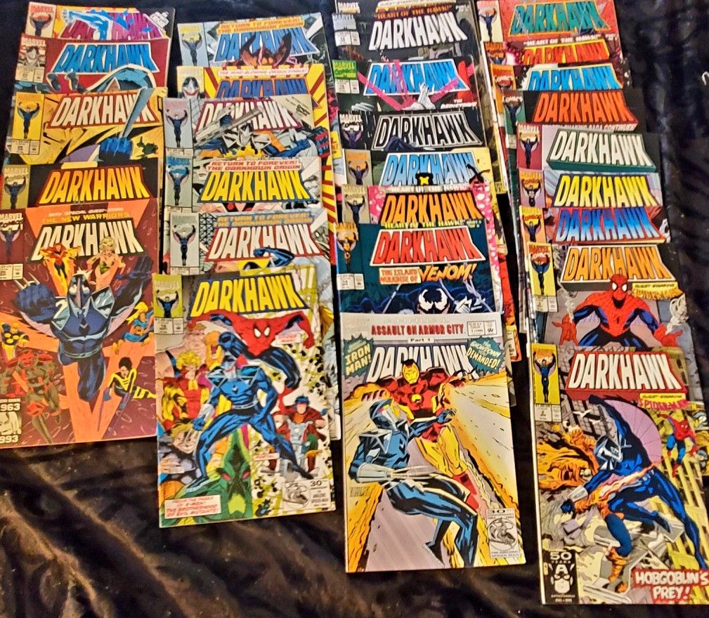 DARKHAWK COLLECTOR COMICS 1 /30