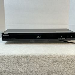 Sony Blu-ray Player with Sony Remote-TESTED & Cleaned-Plays Very Well-Plays Blu-ray’s CD’s & DVD’s-Demonstration Available 