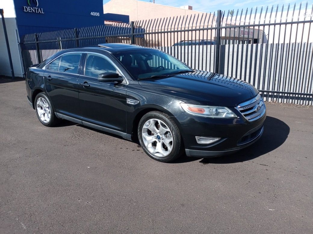 2011 Ford Taurus