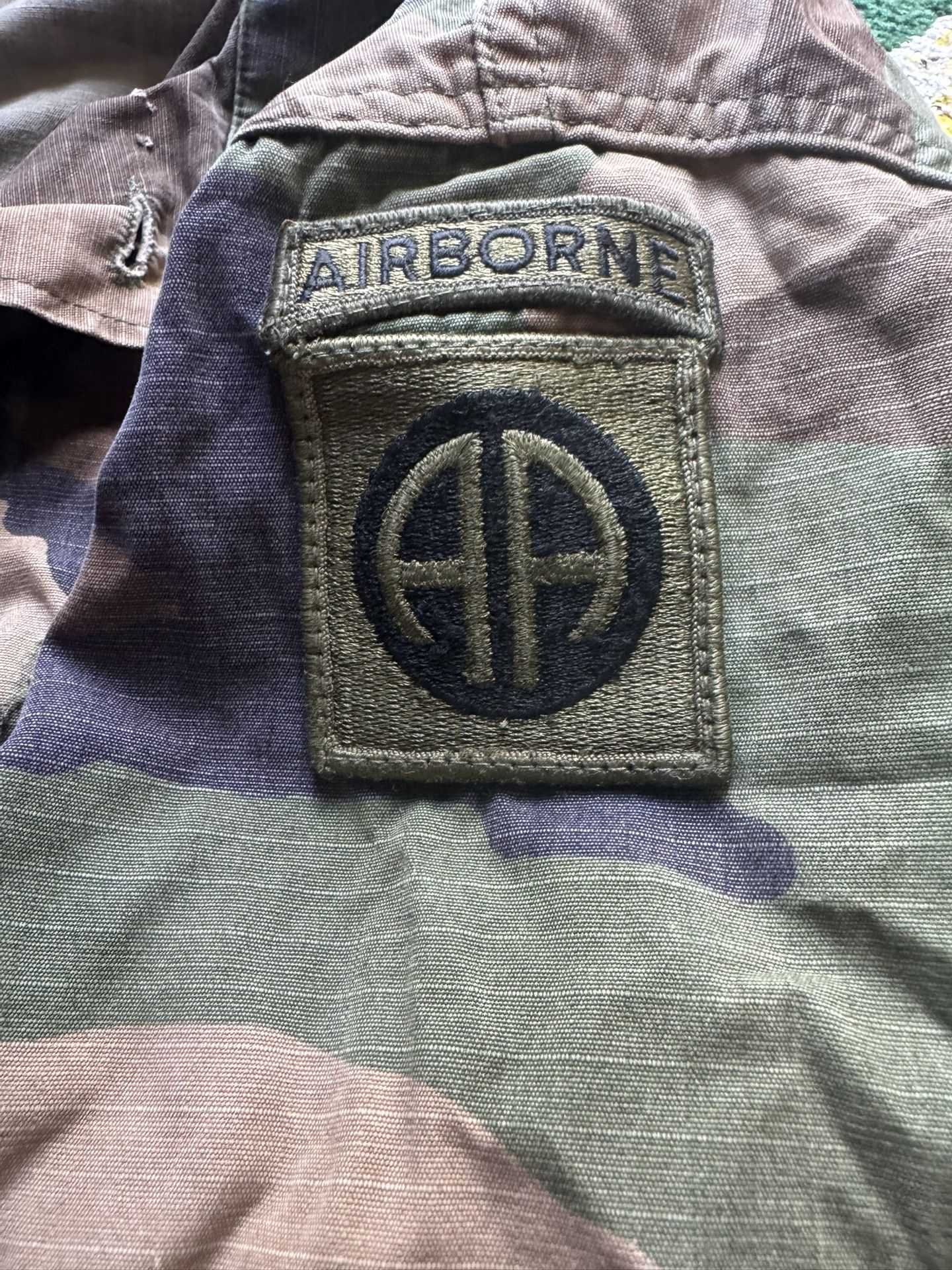 Military! Authentic 82 Airborne  Division Field Jacket Us Army!! Size Medium lomg 