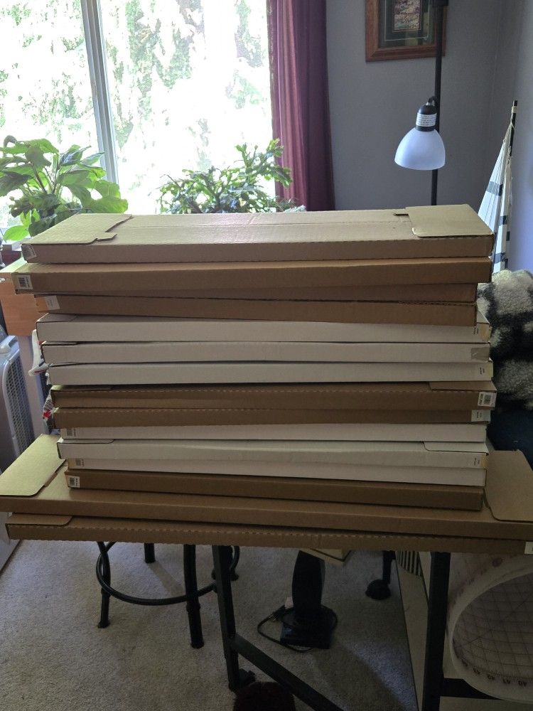 FREE FABRIC CARDBOARD