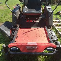 Gravely Zt 1740 Zero Turn Mower 