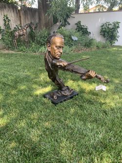 Bronze violin bust on marble base