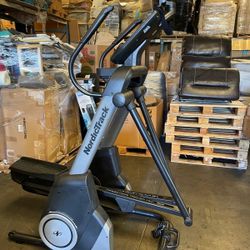 NordicTrack FreeStride Trainer Elliptical 7Si